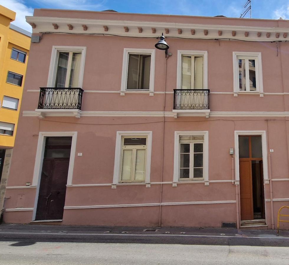 Apartamento Dani'S House Cagliari Exterior foto